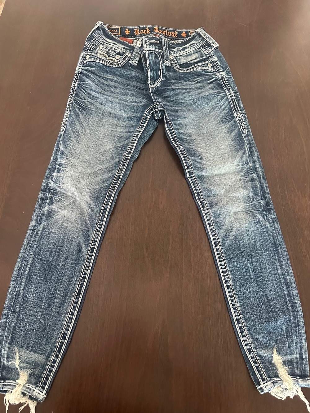 Rock Revival jeans “Lainna" style. NWOT * 24 x 26 Reg Retail $174